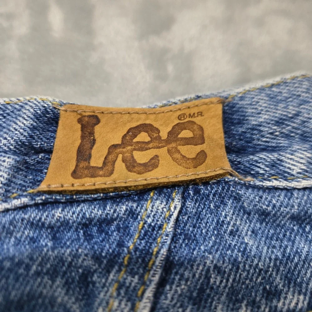 Lee Riders Vintage High Waisted Mom‎ Jeans Medium Wash Blue Tapered Leg 39x26.5